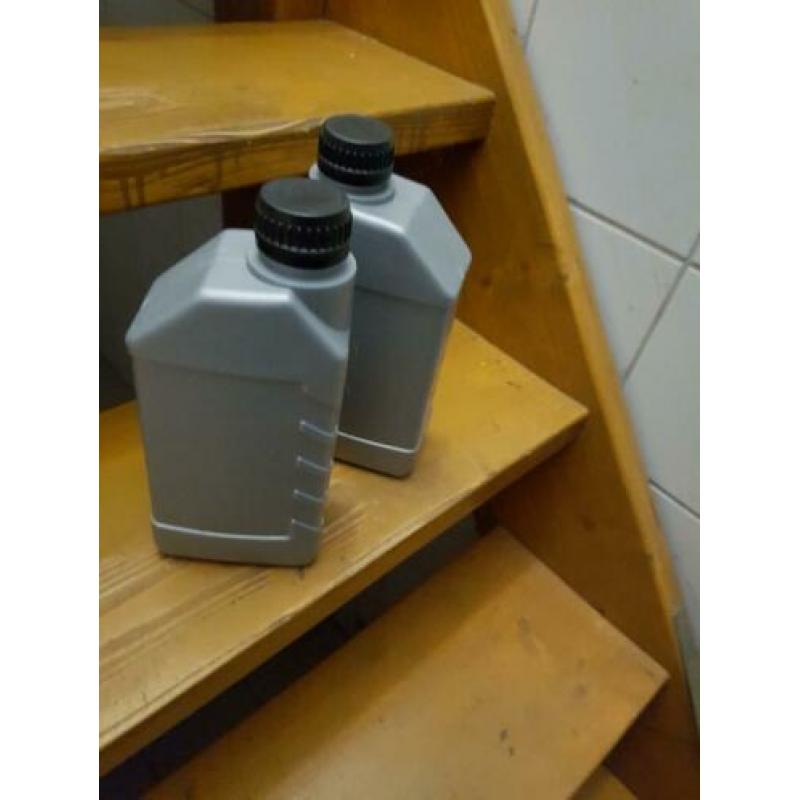 Flacons grijs 1 liter 0,75 per stuk