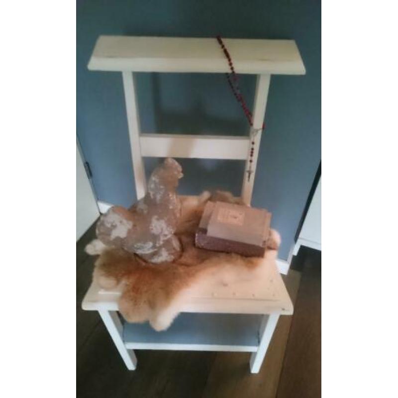 Brocante bidstoelen.