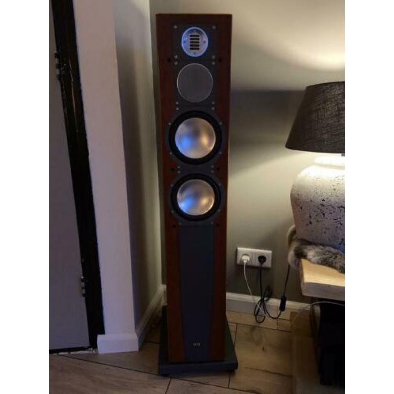 Elac FS 209.2 28-50000HZ 30KG np 3498- luidspreker zuilen.