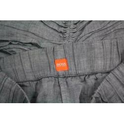 HUGO BOSS 100% katoenen licht grijze rok met veel details S