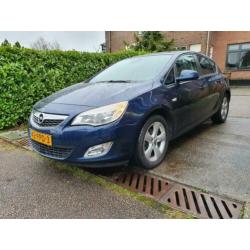 Opel Astra 1.4 Turbo Edition