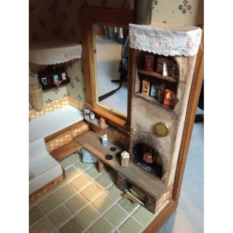 Poppenhuis vintage prachtig poppenhuis