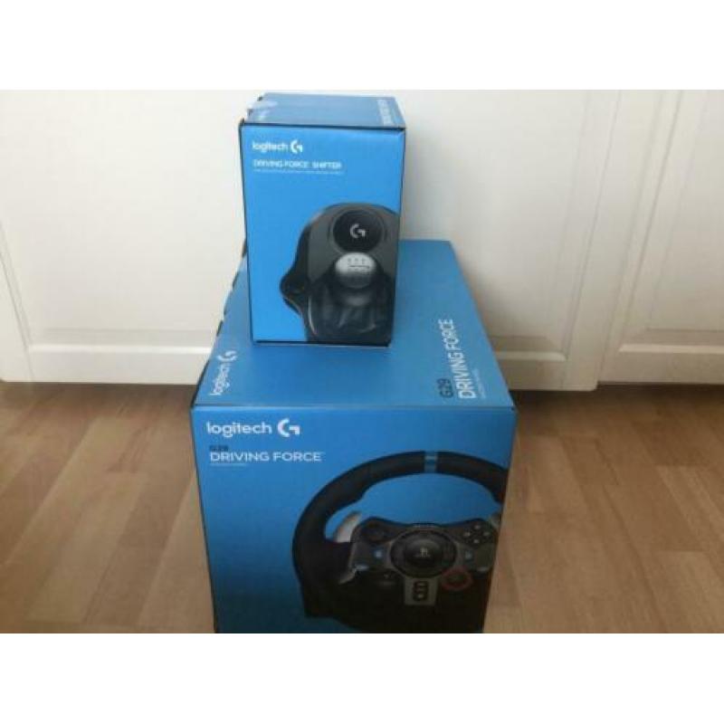 Logitech G29 Driving Force + Logitech Driving Force Shifter