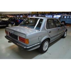 Bmw 3-SERIE iX E30