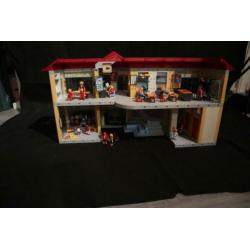Playmobil School (4324) en Turnzaal (4325)