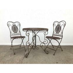 Smeedijzeren brocante tuinset; tafel + 2 stoelen, vintage