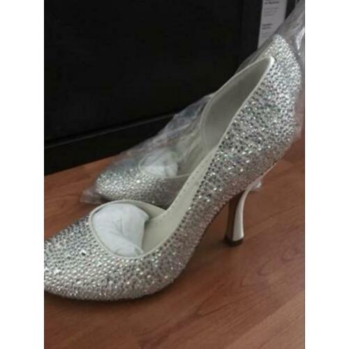 Benjamin Adams Pumps