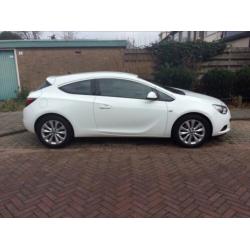 Opel Astra 1.4 Turbo 88KW GTC 2012 Wit