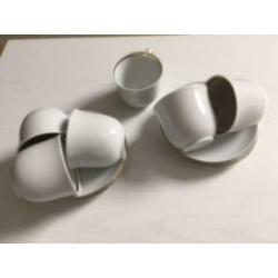 set 6!! gebaksbordjes, koffiekopjes én gebakschotel