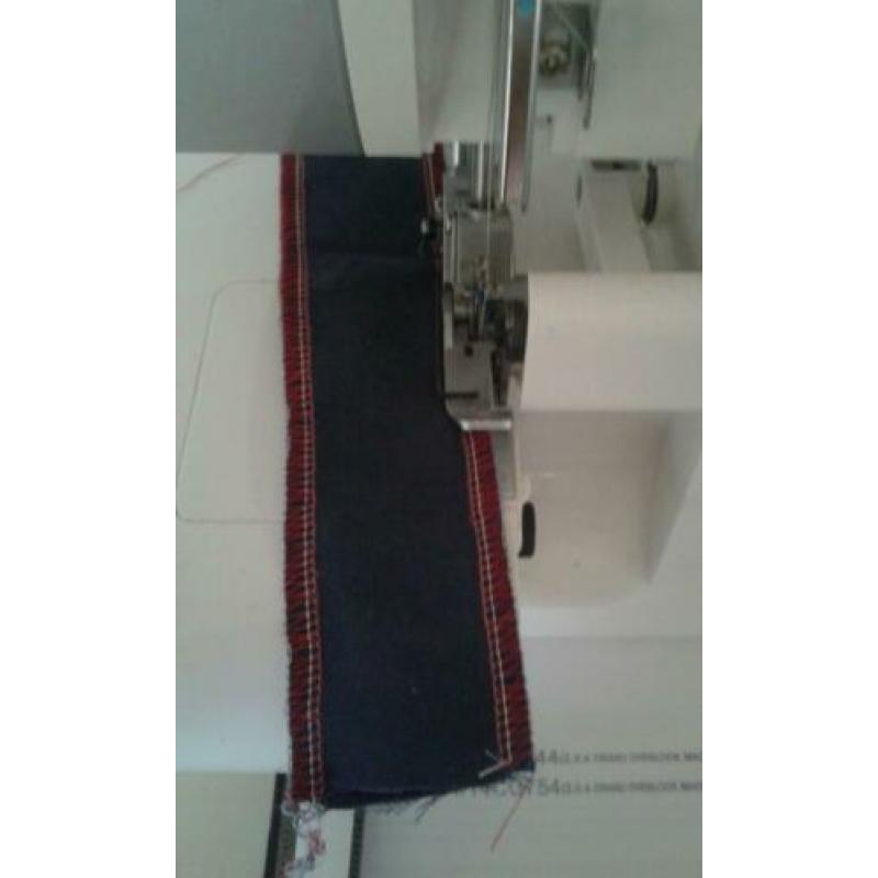 Janome naaimachine + Singer lockmachine