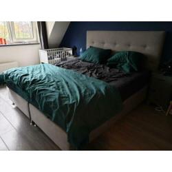 Grijs / bruine Boxspring te koop 180 × 200