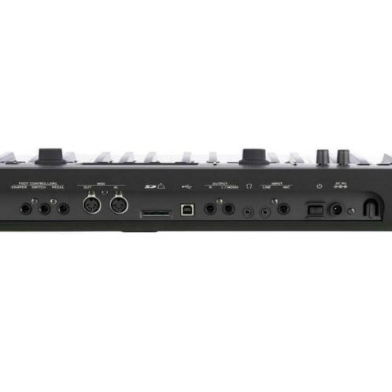 Korg Kross synthesizer / keyboard