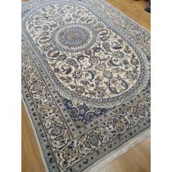 Vintage handgeknoopt perzisch tapijt Nain met zijde 326x195