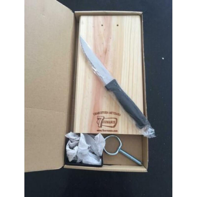 Originele blank houten tapas plank met scherp mes nieuw