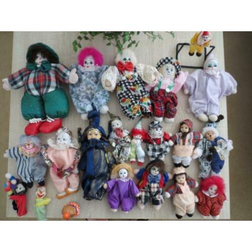 Tk 21 Brocante Clowntjes in goede staat.