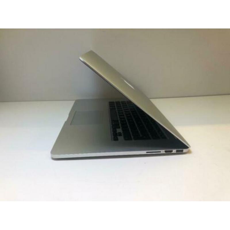 Macbook Pro 15 2015 #38205 / 38446