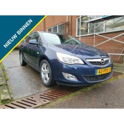 Opel Astra 1.4 Turbo Edition