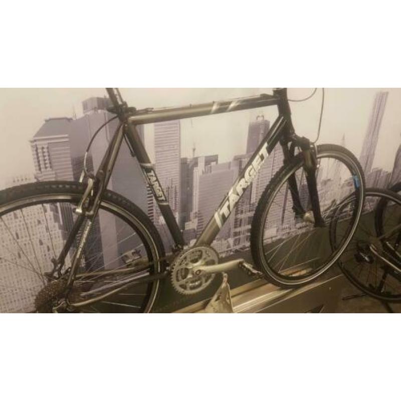 Target Hoge maat 62 cm 27V Deore groep Nu 289 euro
