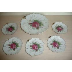 Vintage bonbon/petitfour schaaltjes.Roos decoratie.