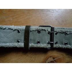 Pieces riem groen stof izgst!