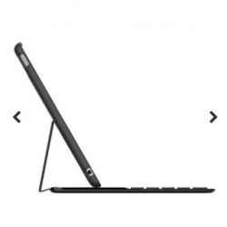 Ipad 2018 met Belkin keyboard cover. RUILEN