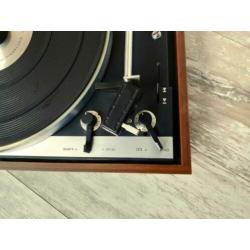 Dual CS 701 direct drive platenspeler met Shure V15III elem.