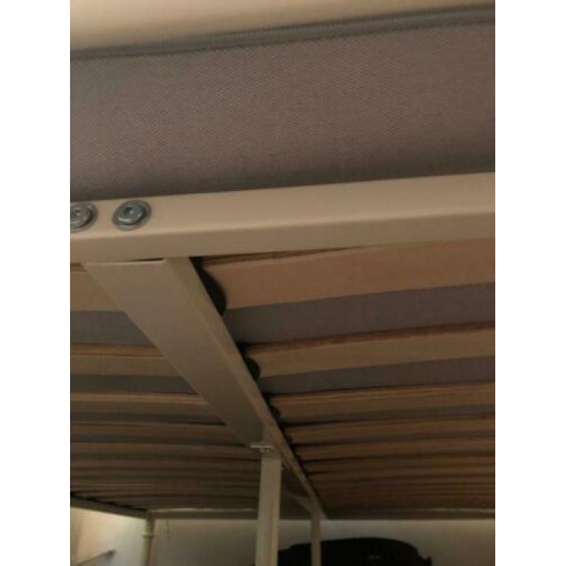 Spijlen bed 140 x 200 incl lattenbodem
