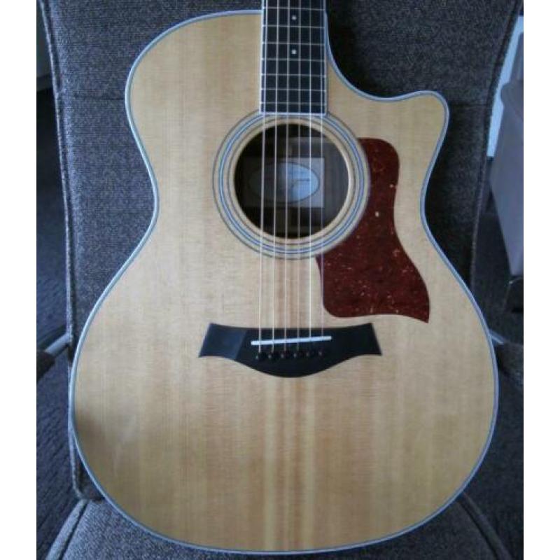Taylor 414CE-R volledig massief Sitka Spruce en Rosewood