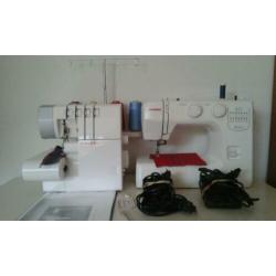 Janome naaimachine + Singer lockmachine