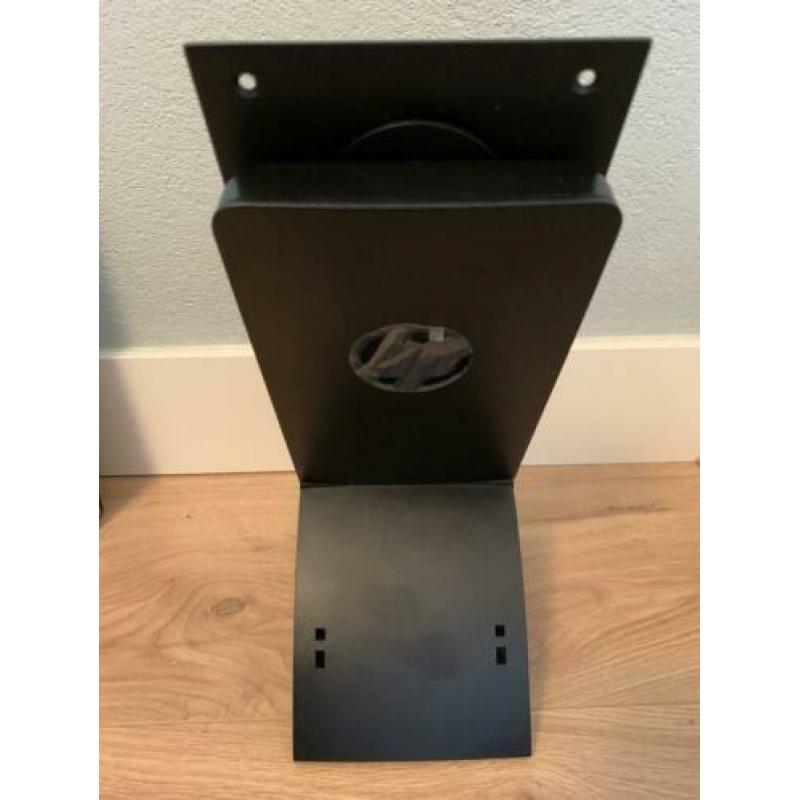 HP ZR2240w HD widescreen