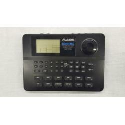 Alesis sr16 drumcomputer