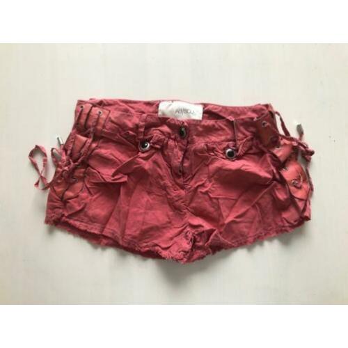 AB Soul, short, dames, koraalrood/roze, maat27/S, €10