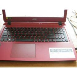 Acer Aspire rood es15 (es1-523-29za)