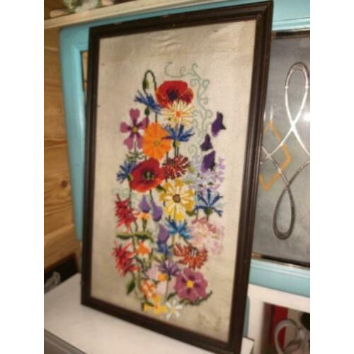 Vintage brocant bloemen borduur in lijst