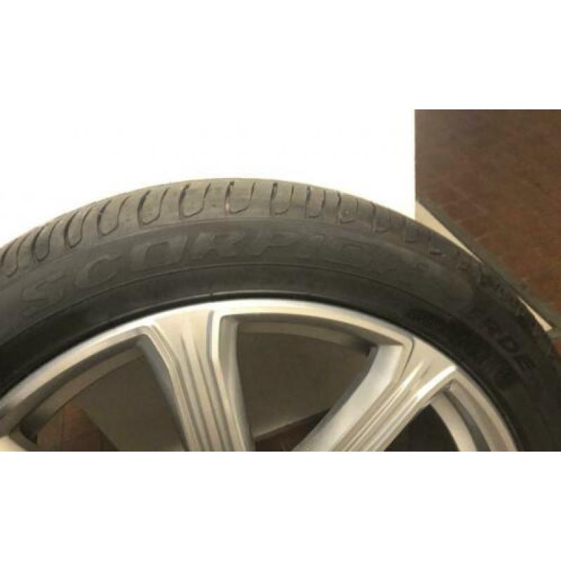 Nette set 21 inch Volvo velgen 275-40-21 zomerbanden XC 90