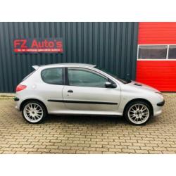 Peugeot 206 1.4 Gentry | NW APK | Lederen bekleding |