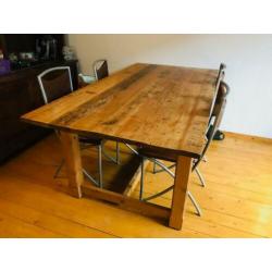 Robuuste eettafel eiken vloerdelen 190 bij 100