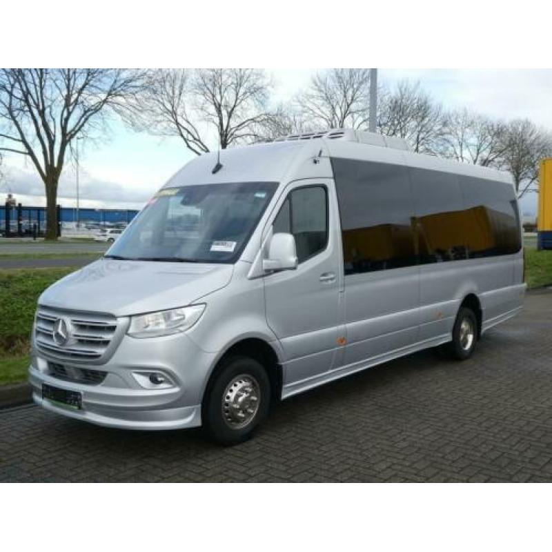 MERCEDES-BENZ SPRINTER 519 cdi automtic 24