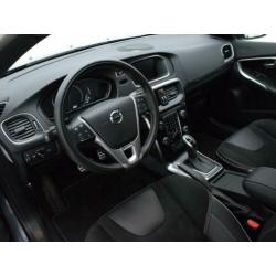 Volvo V40 T3 Polar+ Sport Automaat Standkachel