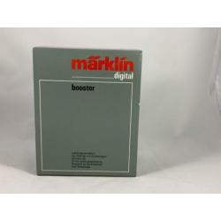 Märklin 6017 Booster