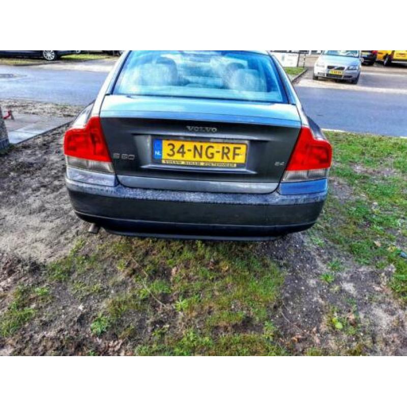 Volvo S60 2.4 170PK 2003 Grijs