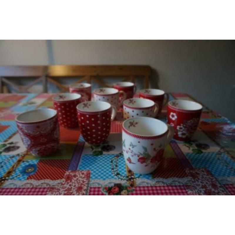 Vrolijke bekers van Room Seven