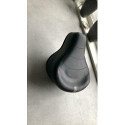 Bromfiets zadel gebruikt te koop