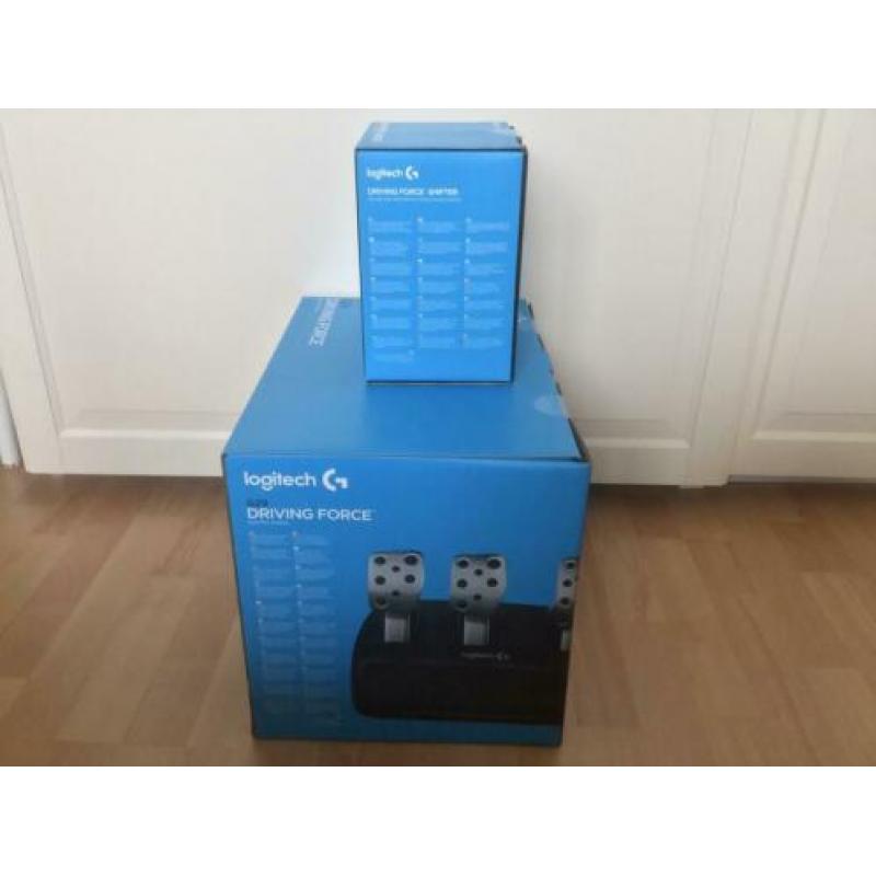 Logitech G29 Driving Force + Logitech Driving Force Shifter