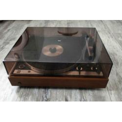 Dual CS 701 direct drive platenspeler met Shure V15III elem.