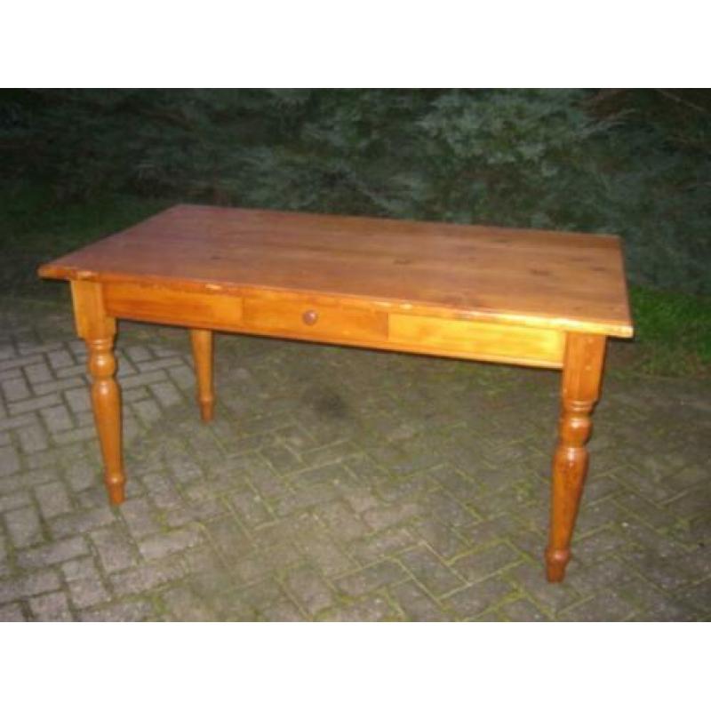 eettafel, massief grenen eettafel, tafel met gedraaide poten