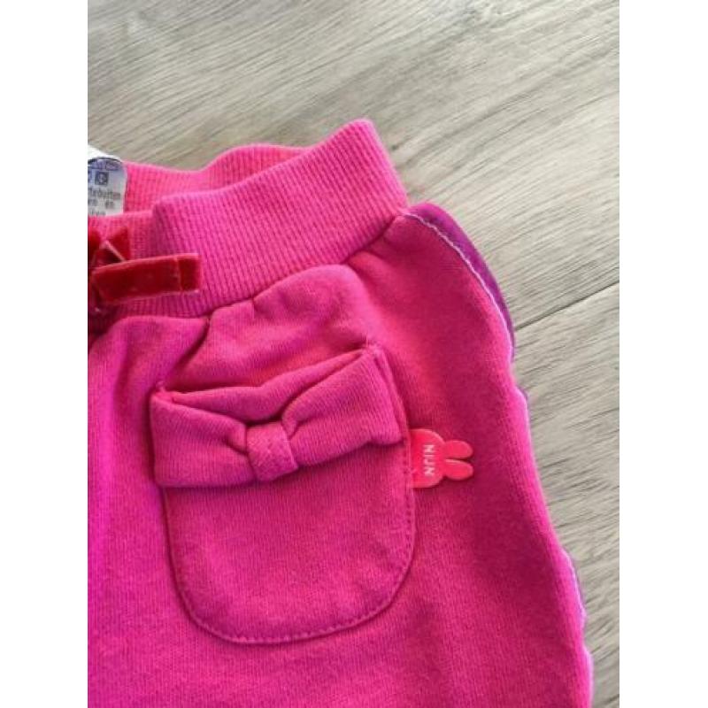 NIJNTJE jogging broekje, netjes mt 68 WK