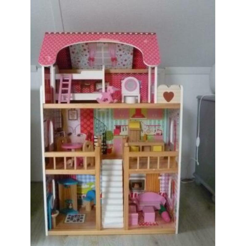 speelgoed poppenhuis