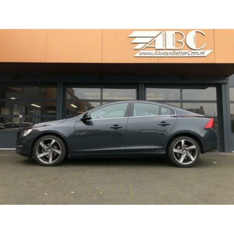 Volvo S60 1.6 D2 Momentum Navi Leder 18" (bj 2014)