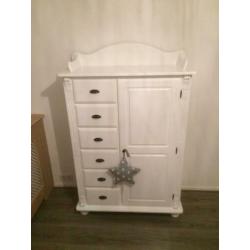 Brocante kinderkamer zo goed als nieuw! ! ! !